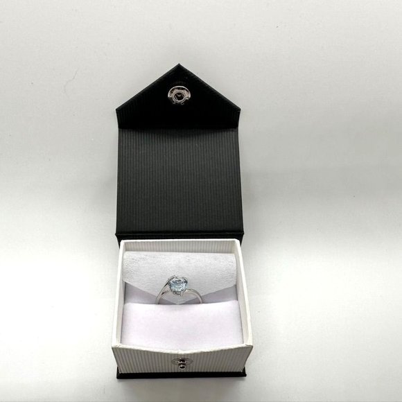 Beautiful Heart Shape Natural Blue Topaz and Diamond Ring Size 8.25 - Picture 8 of 15